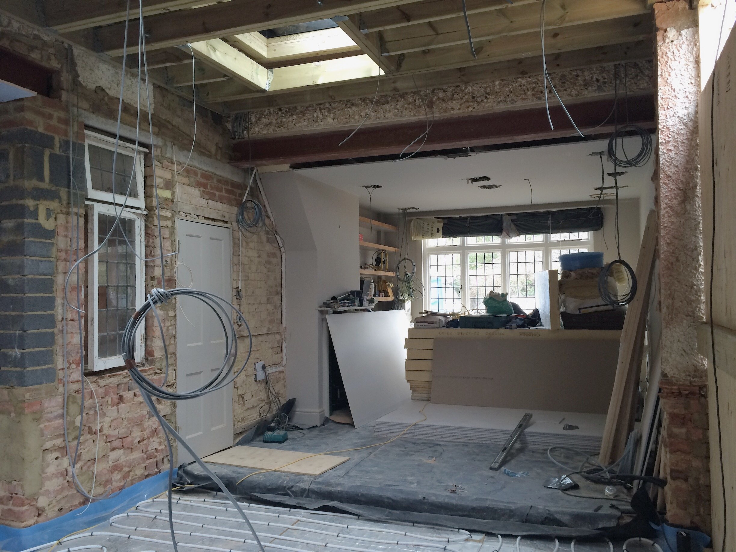 how much does it cost to renovate a building