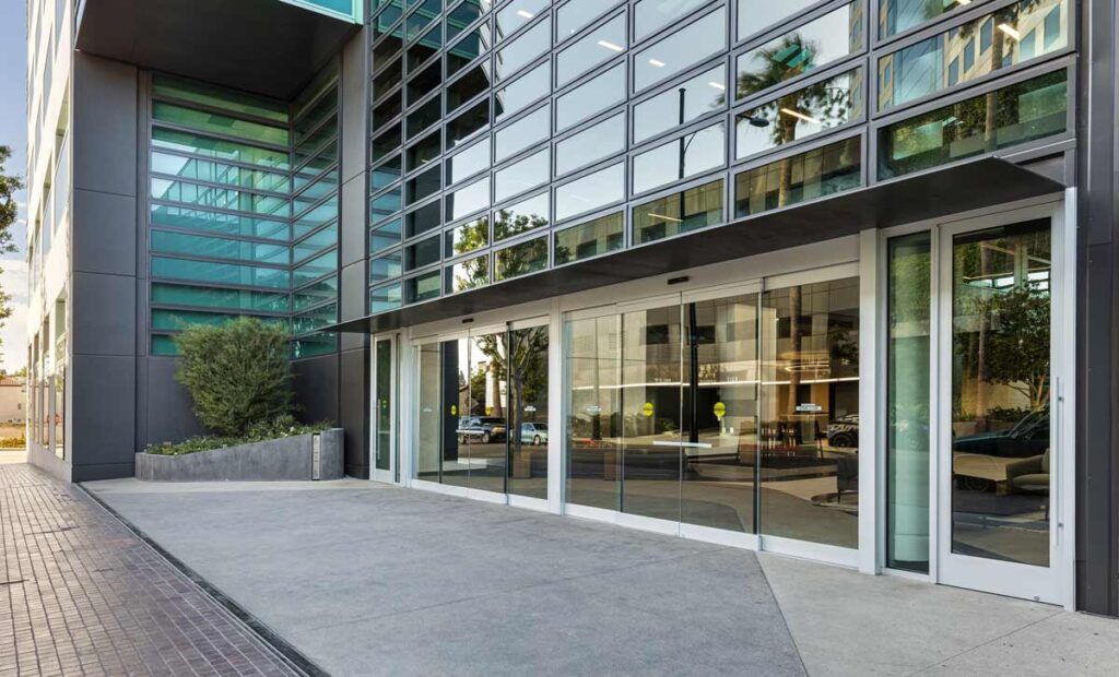 how long does it take to renovate a building