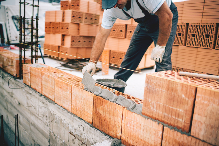 how to fix cracks in masonry walls