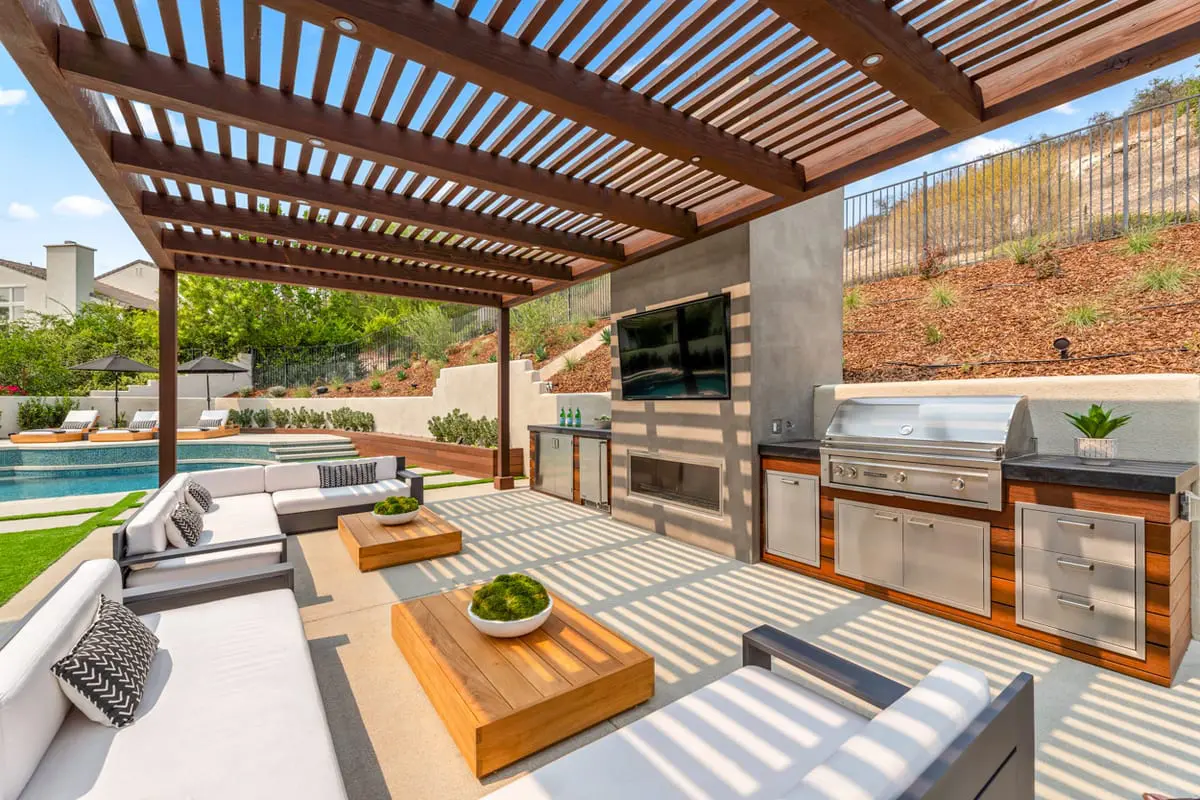 how to renovate backyard on a budget