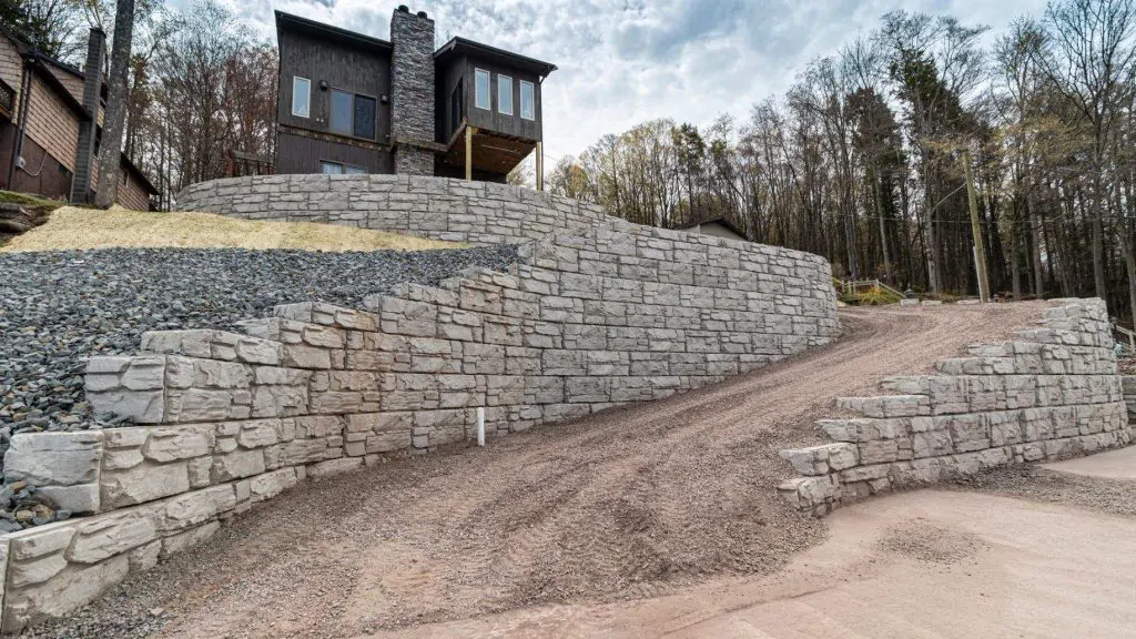 what is a masonry fence